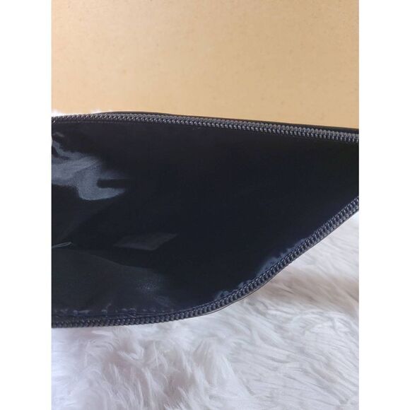 Victoria's Secret Shifting Sequin Wristlet- NEW - Picture 5 of 5